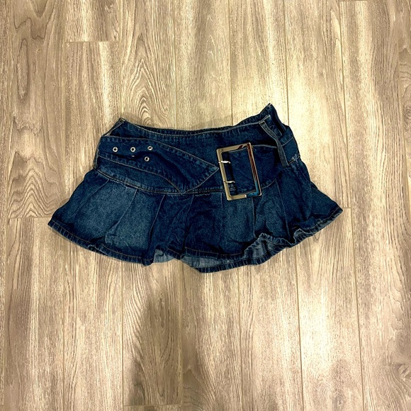 Fashion Nova Jean skirt - size small - Picture 1 of 1